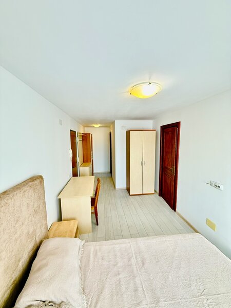 Eroii Revolutiei, Marius Nasta, garsoniera moderna, la 6 minute metrou