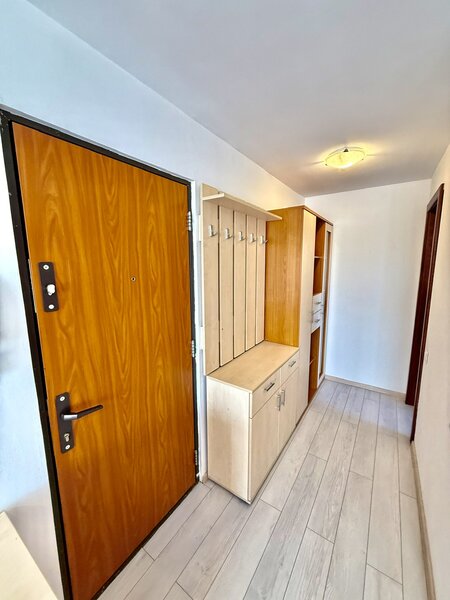 Eroii Revolutiei, Marius Nasta, garsoniera moderna, la 6 minute metrou